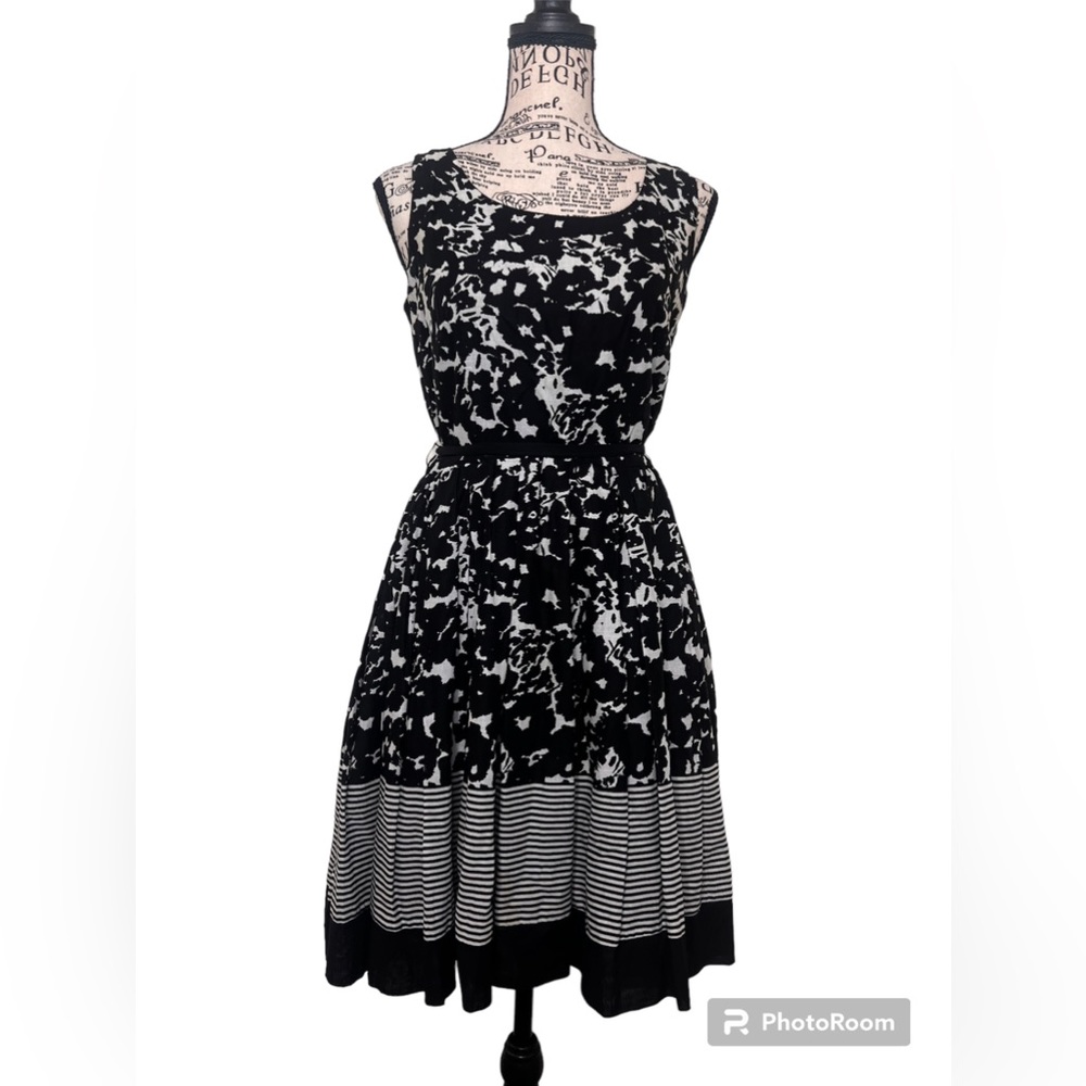 Taylor black and white summer dress